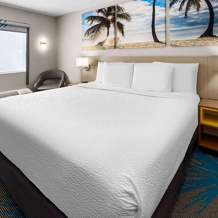 Days Inn By Wyndham Acworth Dış mekan fotoğraf