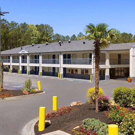 Days Inn By Wyndham Acworth Dış mekan fotoğraf