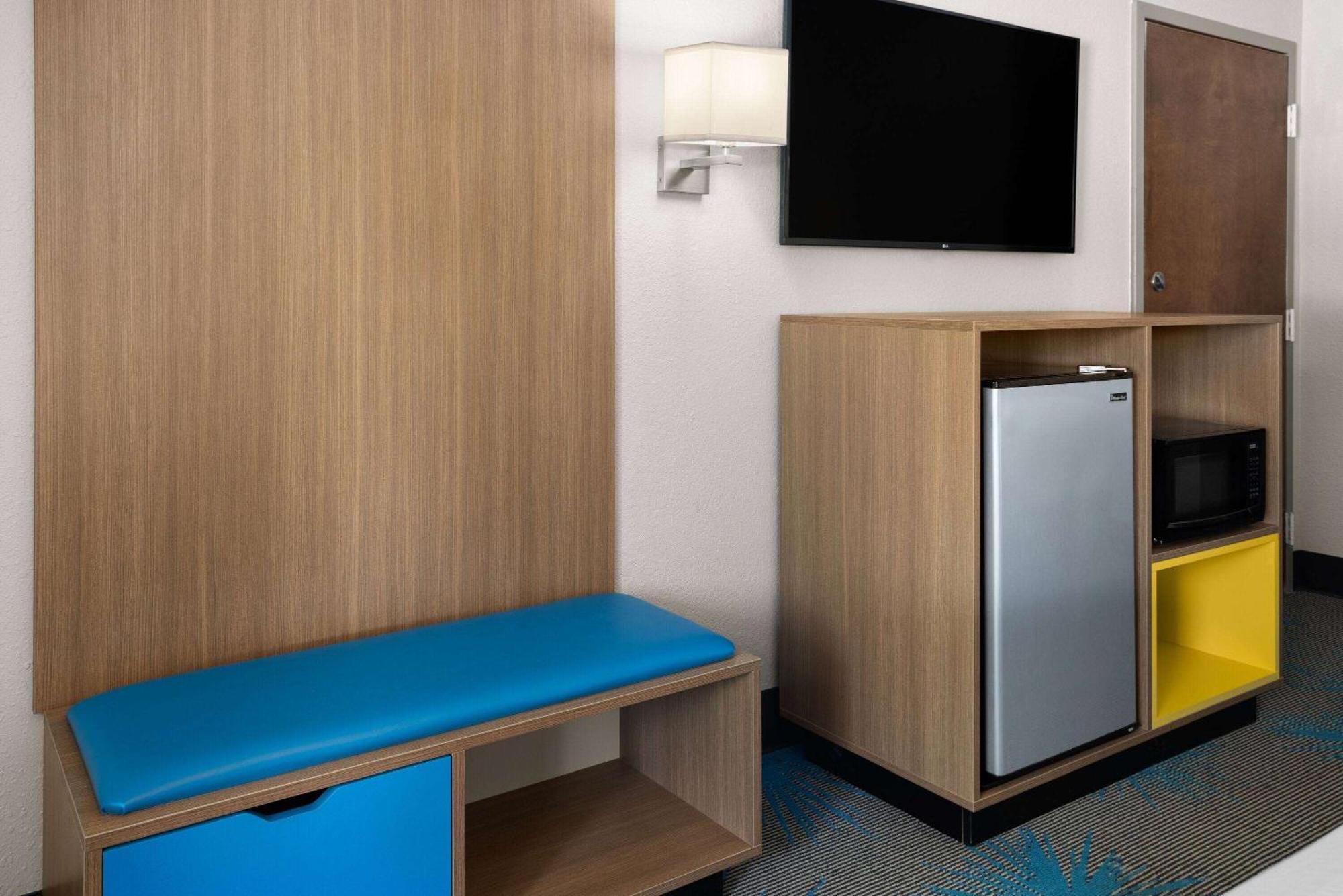 Days Inn By Wyndham Acworth Dış mekan fotoğraf